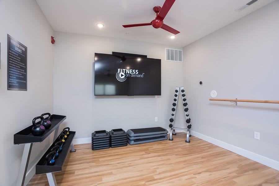 Vanguard Heights Furnished Apartments in Creve Coeur