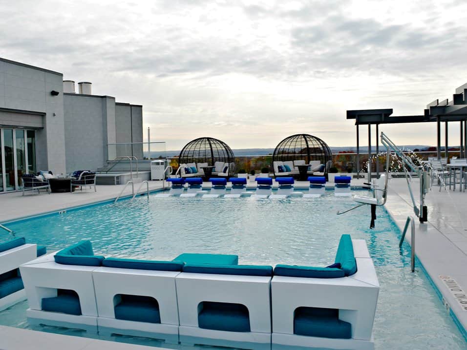 The Villages of Twin Oaks Furnished Apartments in Valley Park